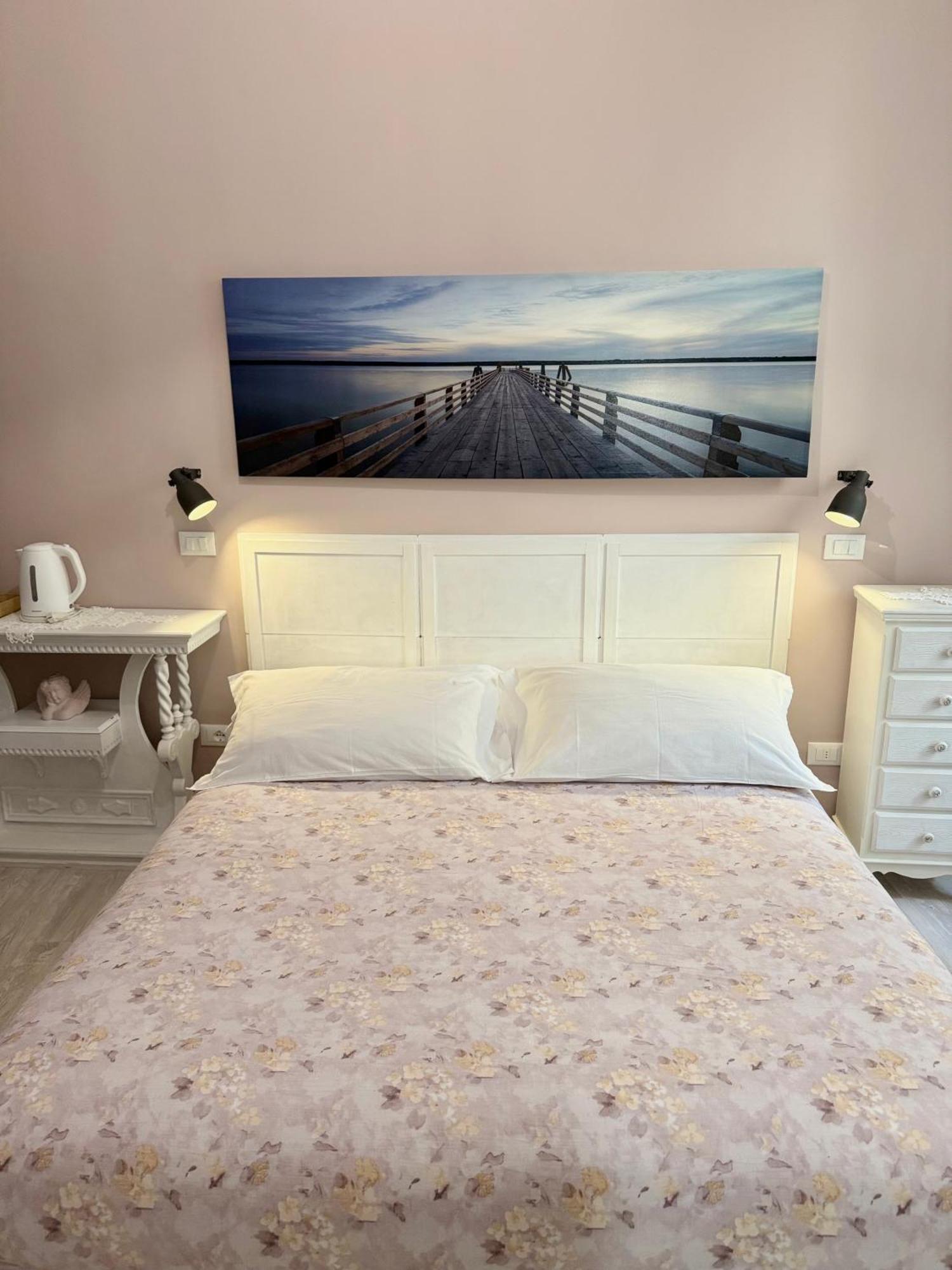 Le Stanze Del Centro Hotel แตร์โมลิ ภายนอก รูปภาพ