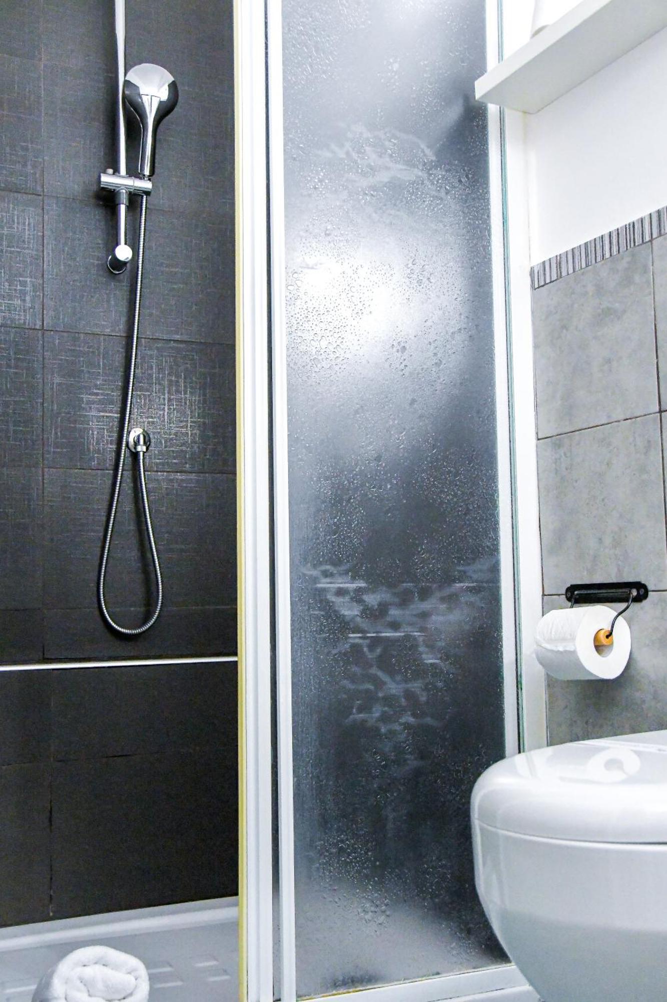 Le Stanze Del Centro Hotel แตร์โมลิ ภายนอก รูปภาพ